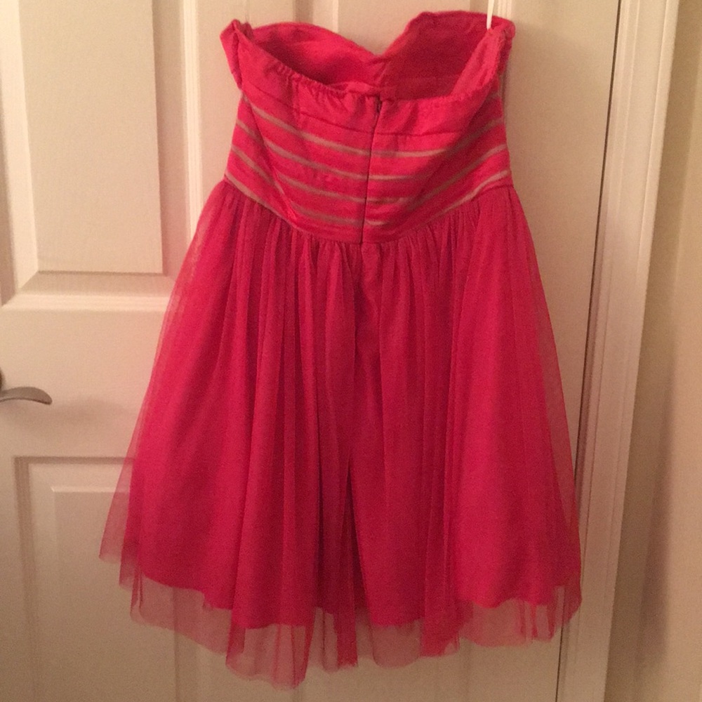 hot pink dress - Picture 3 of 3